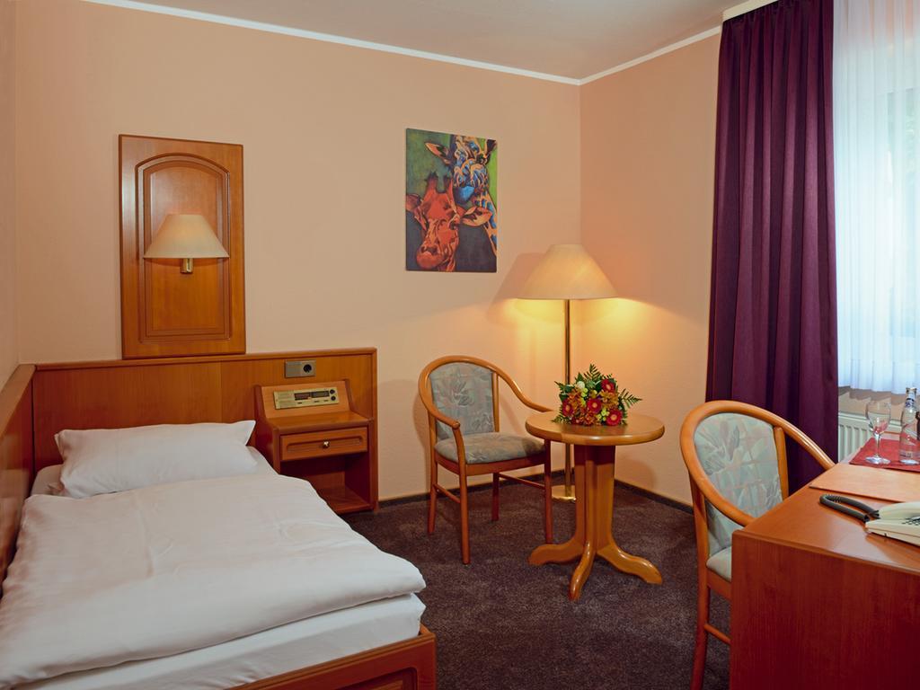 Kaerntner Stub'N Hotel Königslutter am Elm Room photo