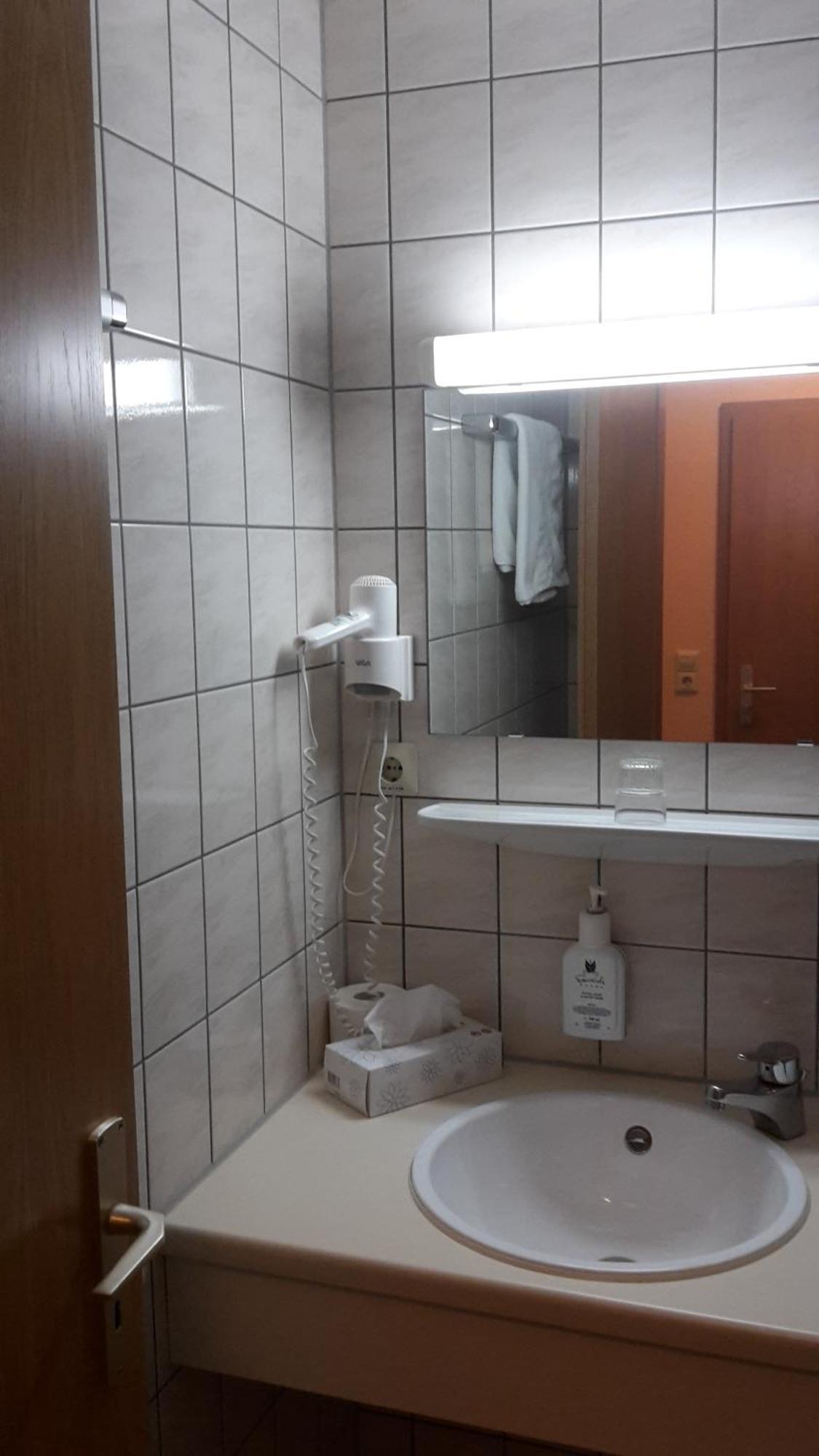 Kaerntner Stub'N Hotel Königslutter am Elm Room photo